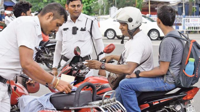 Kolkata police AI traffic norms violators