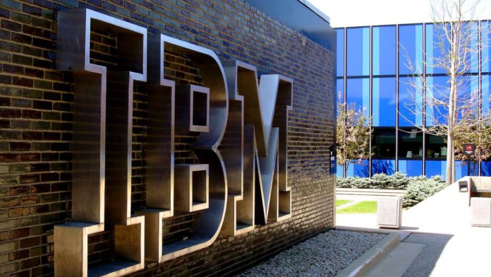 IBM Pauses Hiring Replace 7,800 Jobs With AI