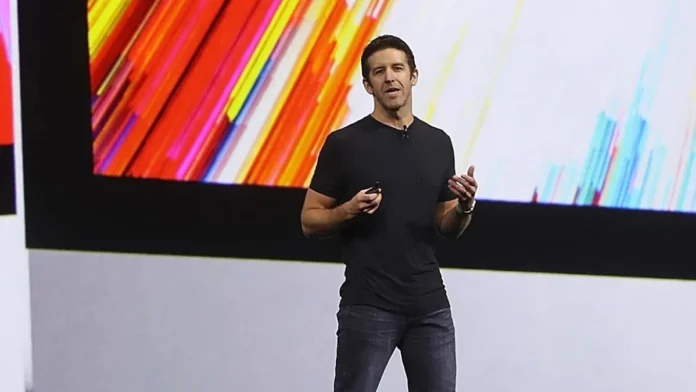 Tim Cook steps down as Apple CEO